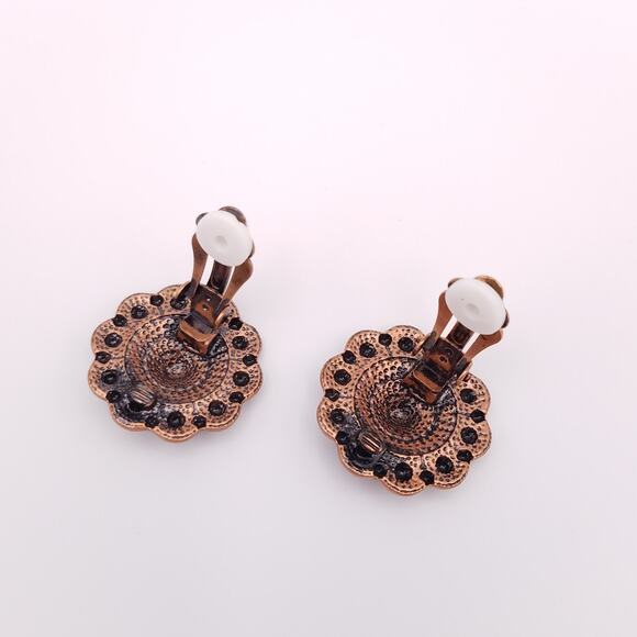 Copper Tone Round Clip On Earrings Faux Antiquing Patina Floral Starburst - Picture 3 of 4
